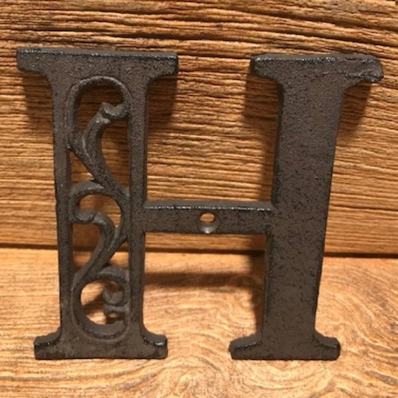Cast Iron Ornate Letter "C" 4 5/8" tall 0557-C - Picture 9 of 10